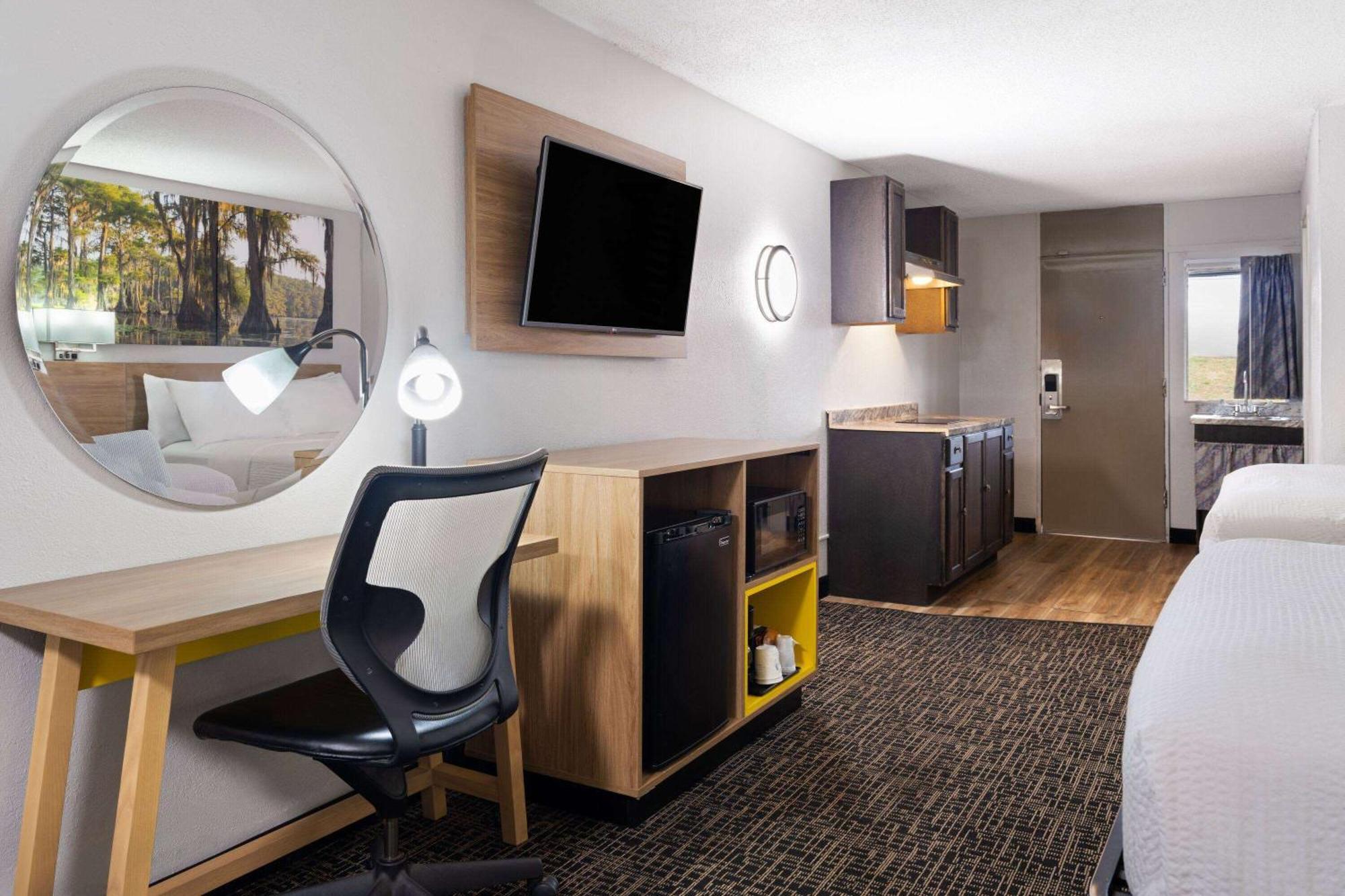 Days Inn By Wyndham Salisbury, Nc Экстерьер фото