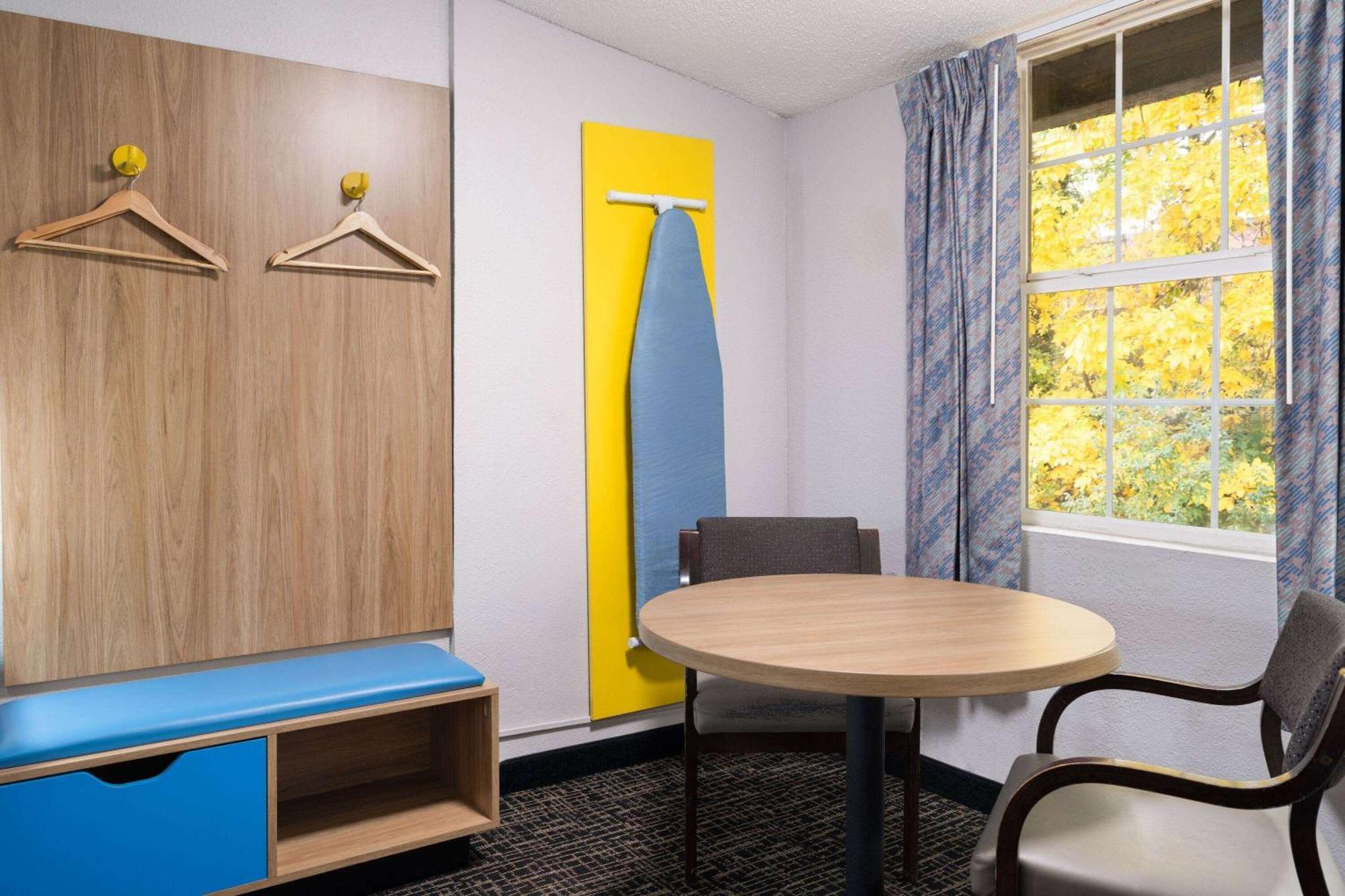 Days Inn By Wyndham Salisbury, Nc Экстерьер фото