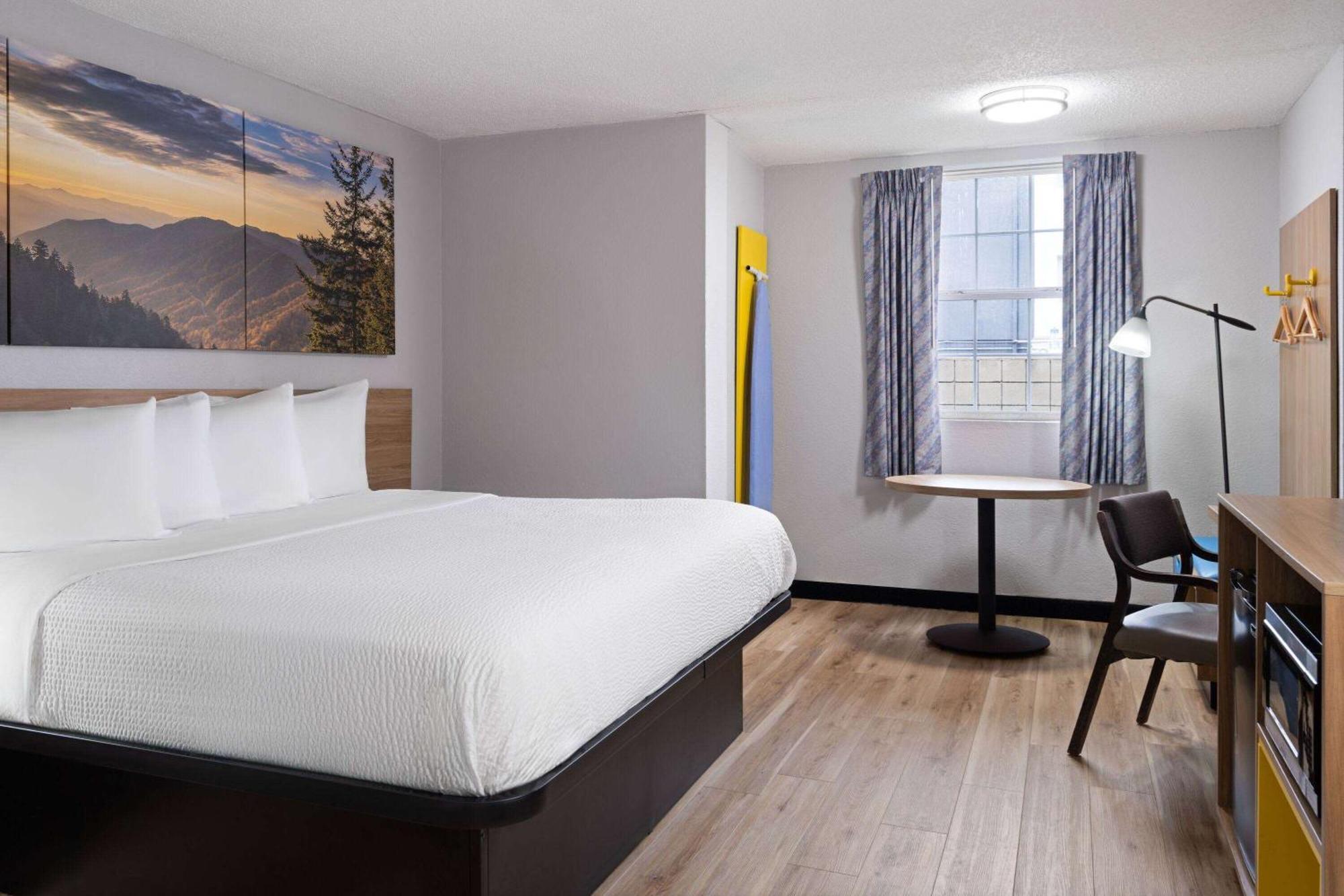 Days Inn By Wyndham Salisbury, Nc Экстерьер фото